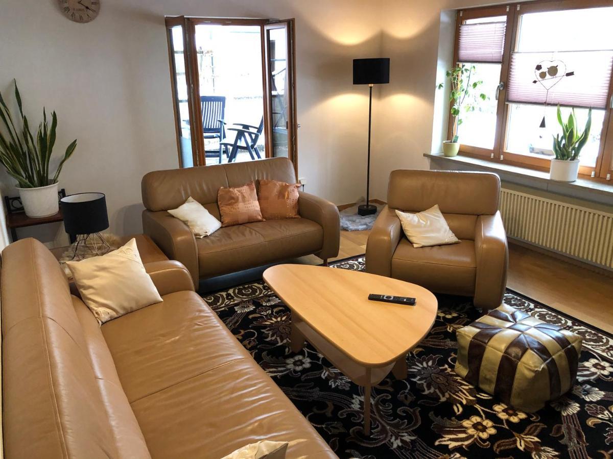 Tom Apartment *