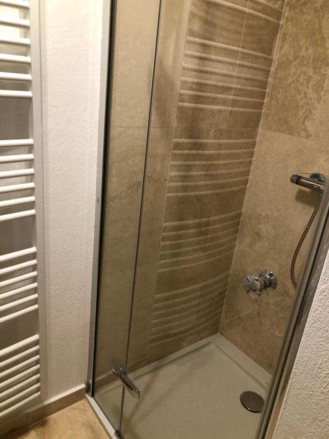 Tom Apartment